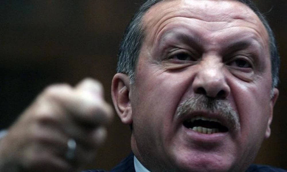 Συρίγος: «Ο Ερντογάν είναι πoλύ στριμωγμένος, κι όταν είναι με την πλάτη στον τοίχο παίζει στα ακραία όρια»